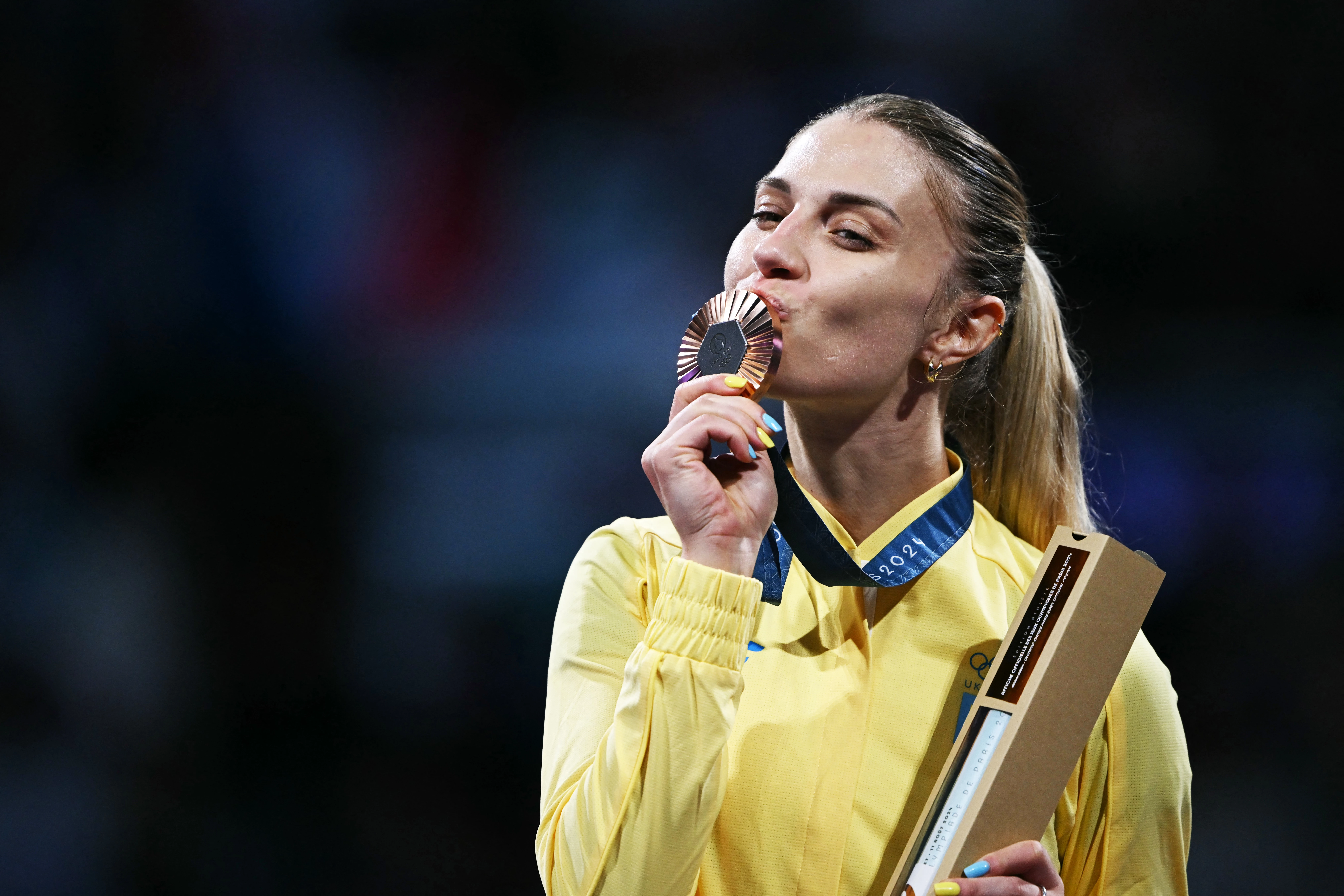 Ольга Харлан з бронзовою медаллю на Олімпійських іграх у Парижі, 2024 рік. Photo: Getty Images0