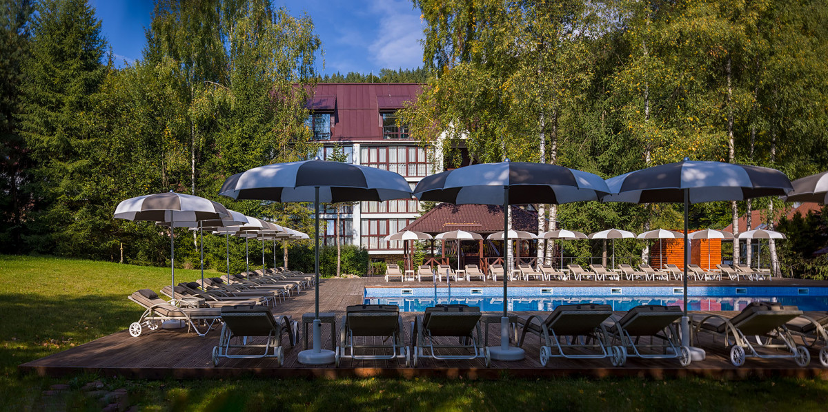 Yaremche Club Hotel: як відпочити тілом і душею серед Карпат0