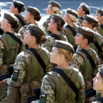 Для військовослужбовців-жінок закуплено одяг на понад 230 мільйонів рупій –…