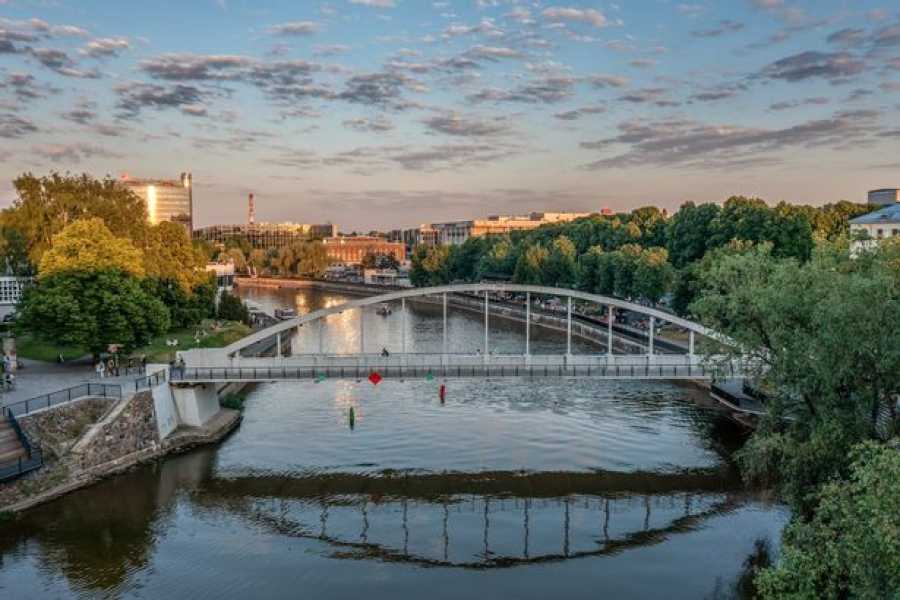 Річка згори