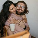 5 правил старомодного чоловічого етикету, які жінки досі обожнюють
