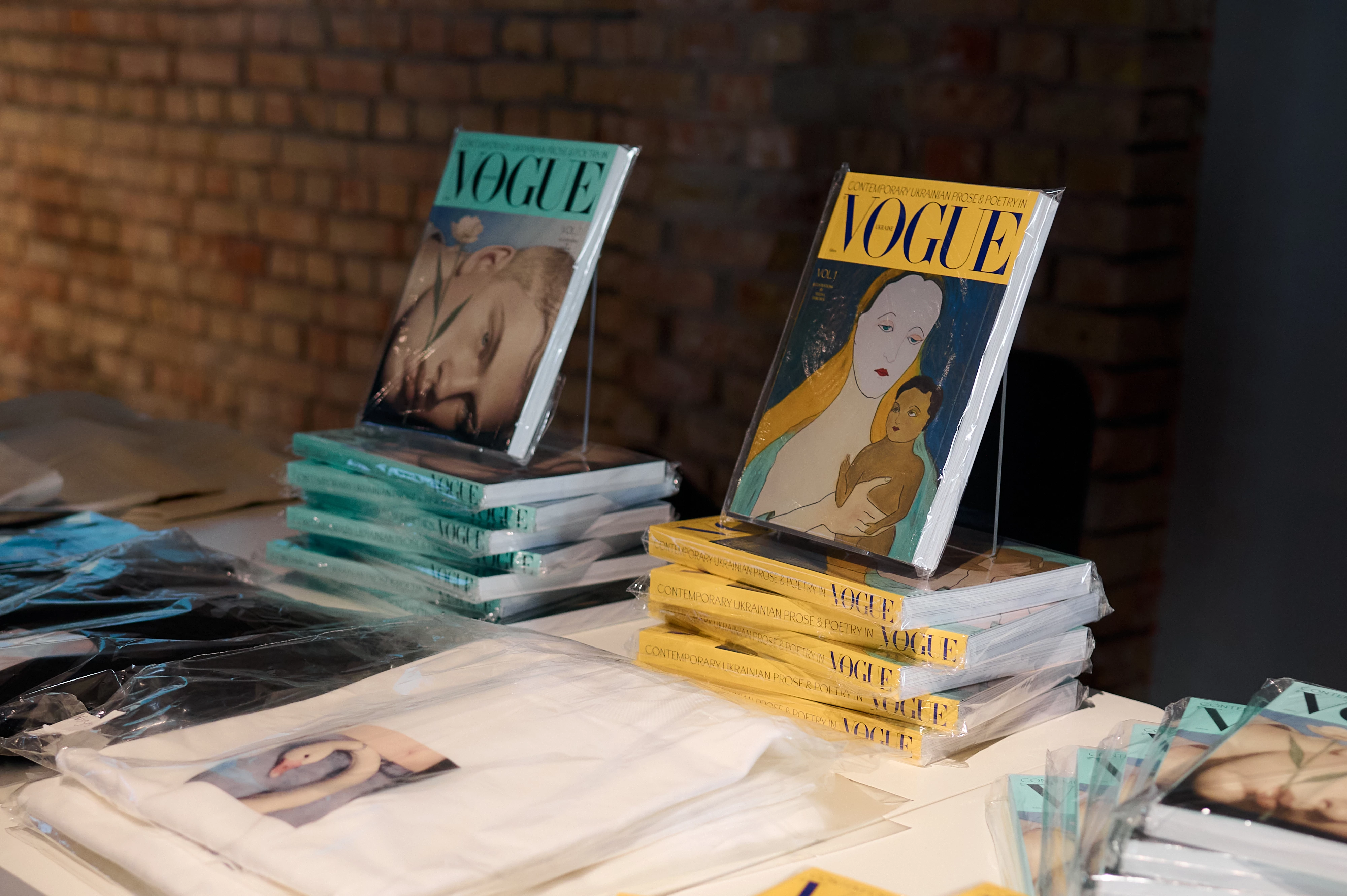 Презентація нової книги українського Vogue відбулася в книгарні Sense1
