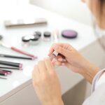 Ці хитрощі з косметикою змусять усіх думати, що у вас…