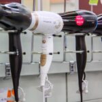 Чому фен може бути корисним не тільки для волосся: побутові…