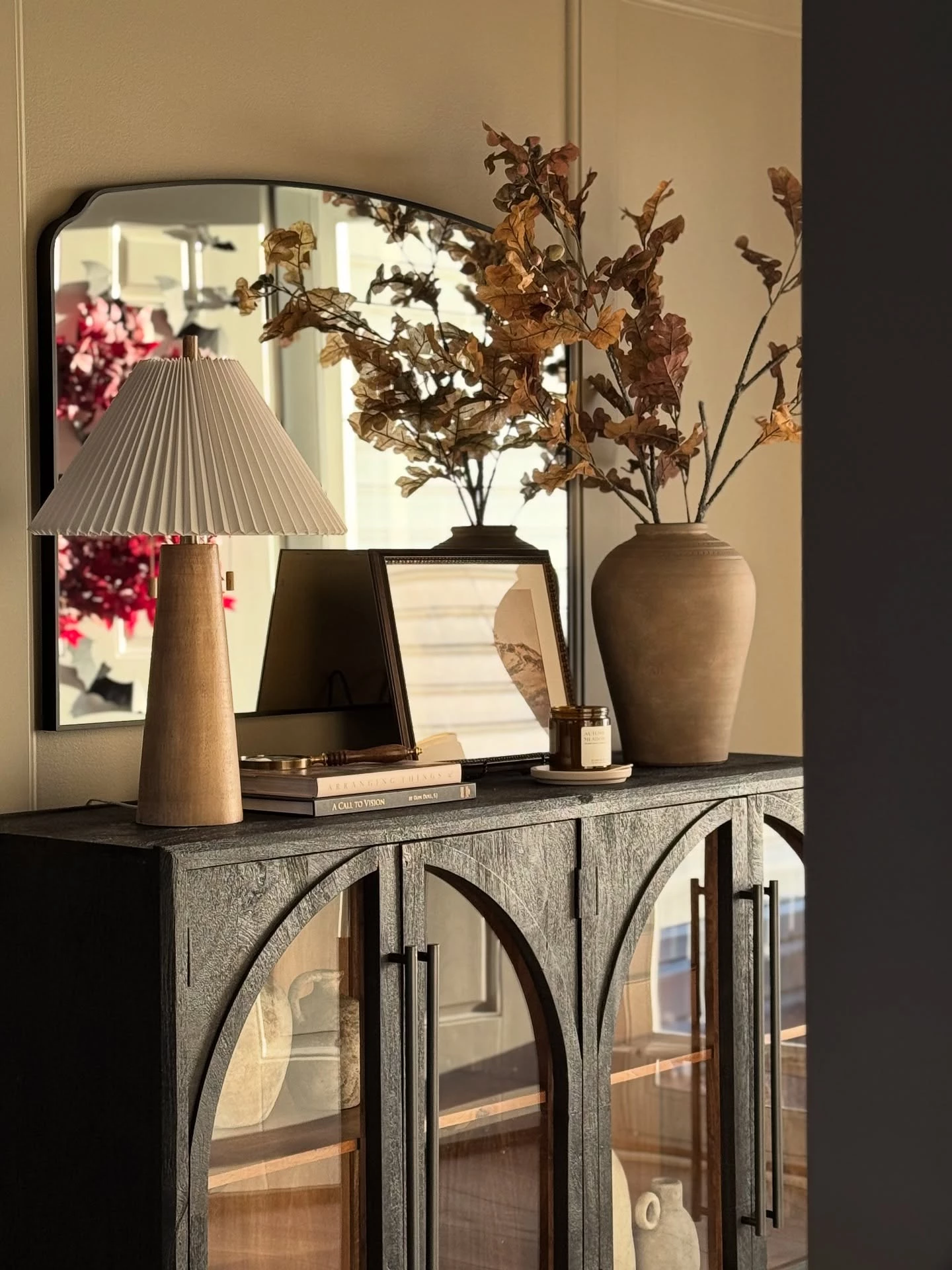 Instagram @neutralsimplicity Instagram @neutralsimplicity2