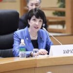 Японія вперше обирає жінку лідером правлячої партії