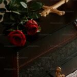 Від чого померлий виглядає інакше?