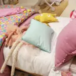 Чому не можна спати з мокрим волоссям: відповідає кандидат фармацевтичних…