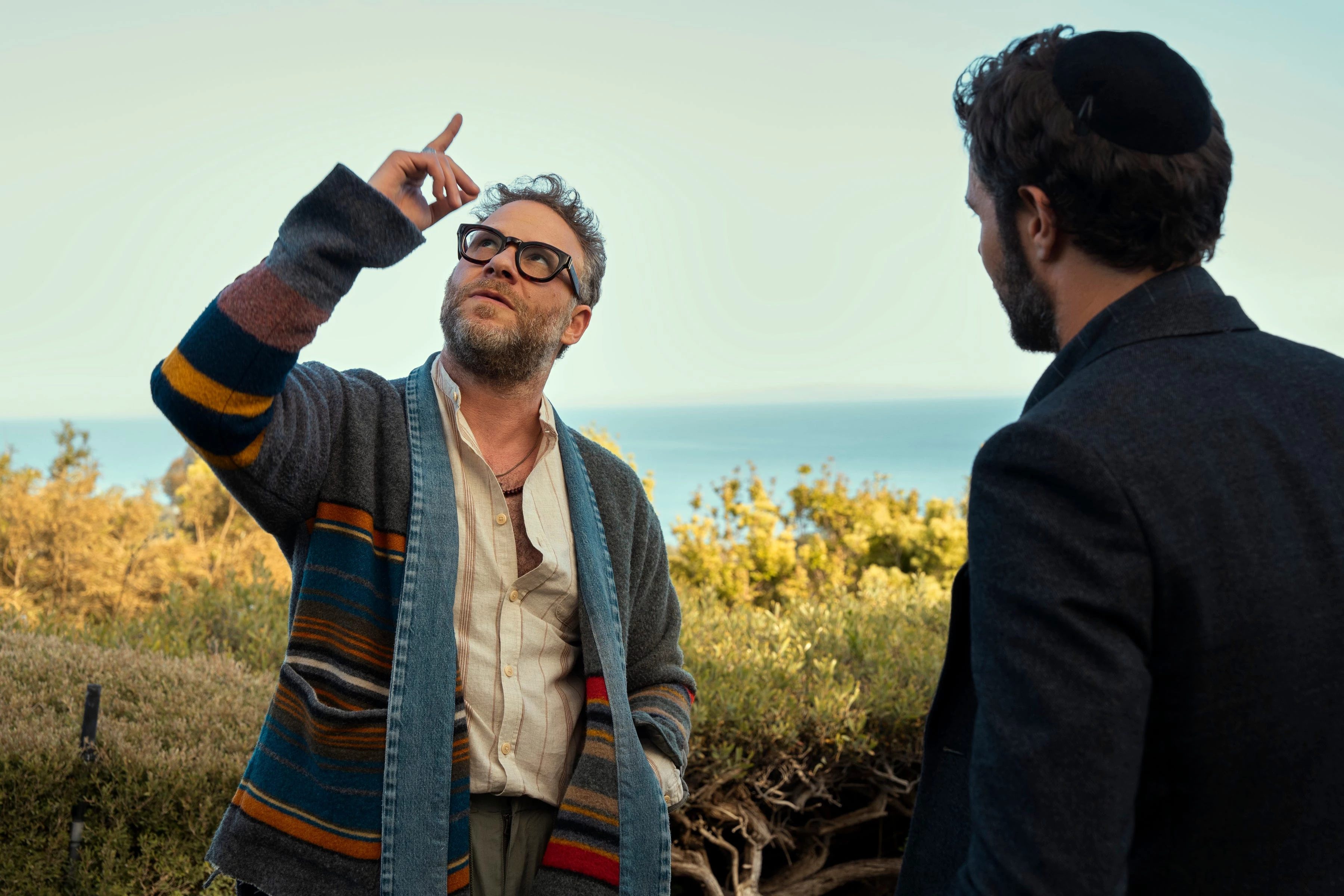 Сет Роґен і Адам Броді у другому сезоні серіалу 6