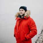 Чоловічий зимовий одяг: що обрати, пуховик чи парку?