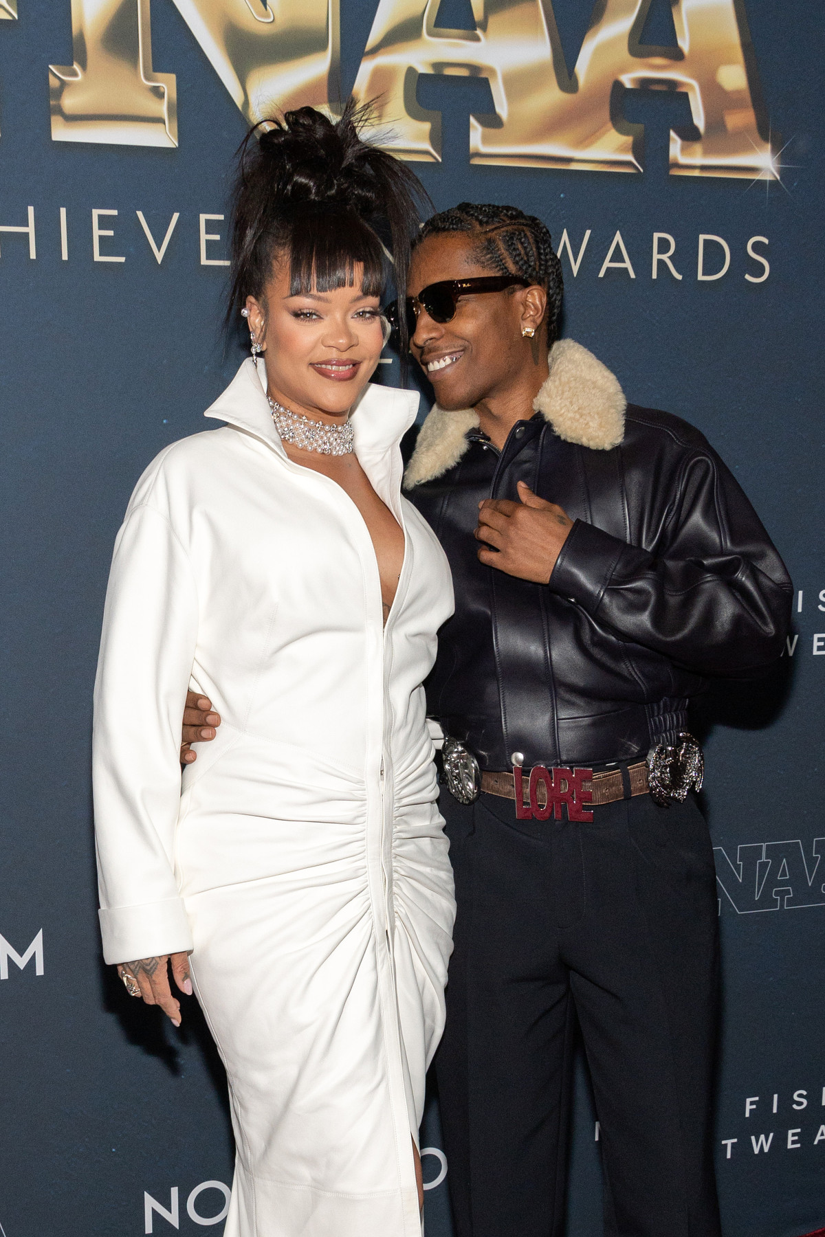 Найсвітліші появи знаменитих дуетів на червоних хідниках у 2024-му.
7