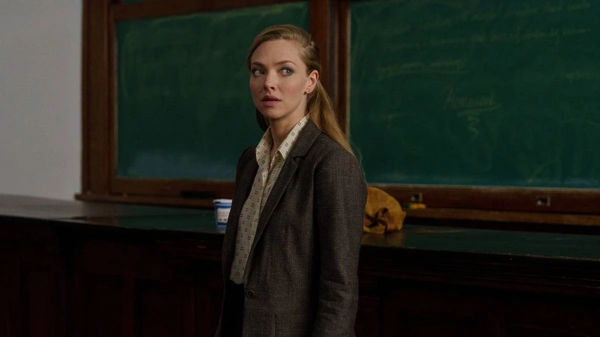 Аманда Сейфрід у серіалі 5