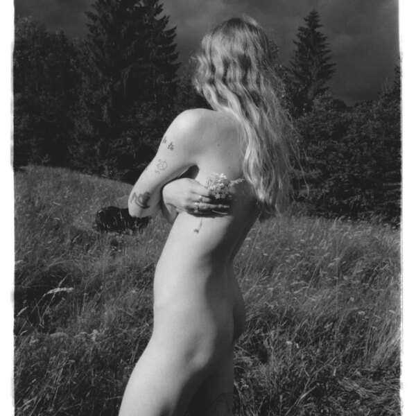 Краса Карпат, звільнення жінок та чуттєвість на виставці фотографій “Солоні&hellip;