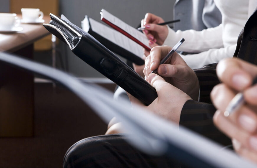 Нацрада та “Жінки у медіа” розробили комплекс заходів для гендерної…