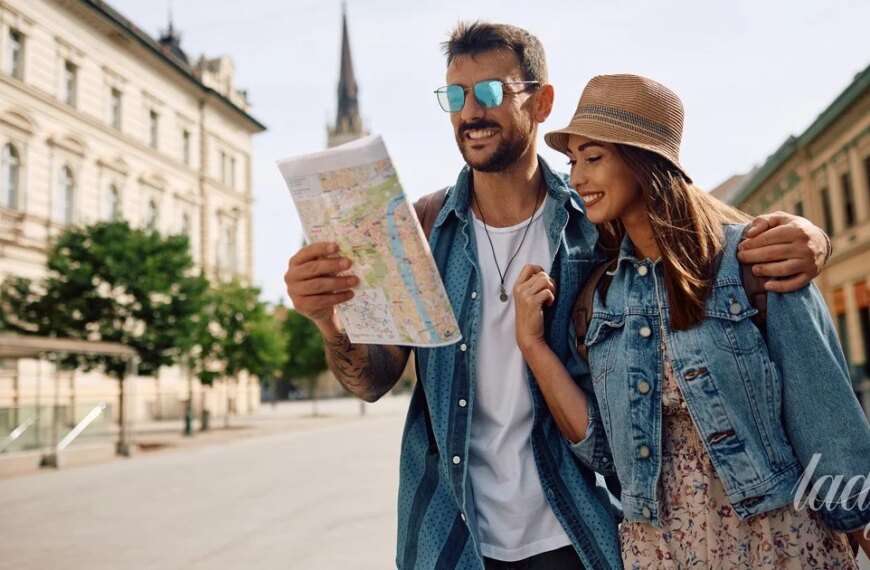 Подорожі в 21 сторіччі: від карт до Wi-Fi в літаках.