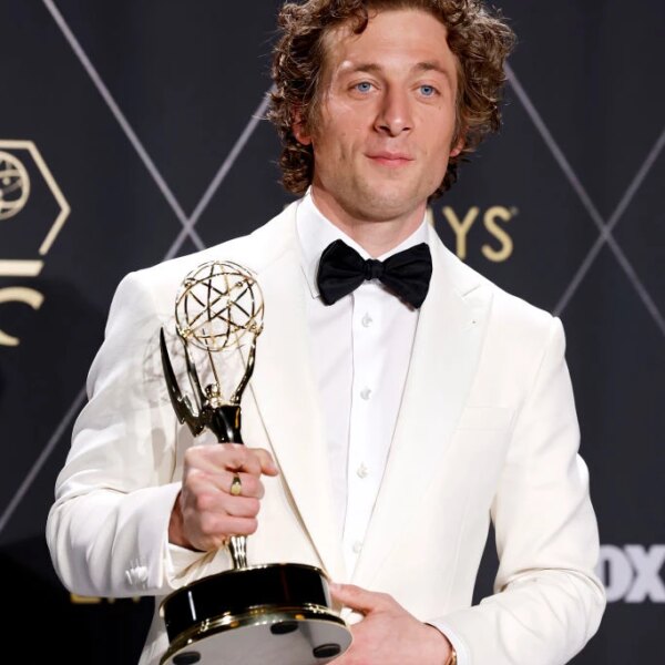 Що варто знати про Джеремі Аллена Вайта — виконавця головної…