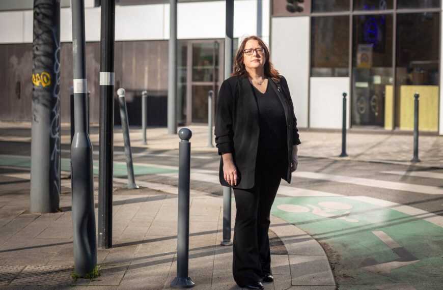 Понад 200 французів постраждали від збочених експериментів держслужбовця