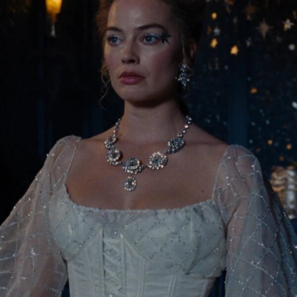 Чому “Буремний перевал” — це стрічка, яку варто подивитись