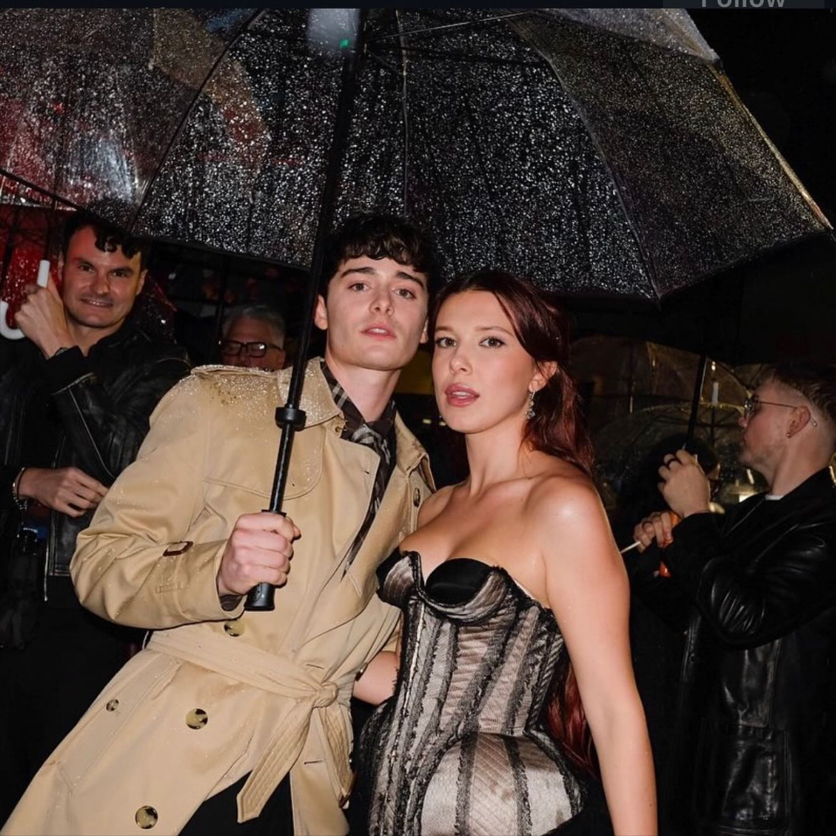 Як еволюціонували актори серіалу «Дивні дива» за десятиліття виробництва5