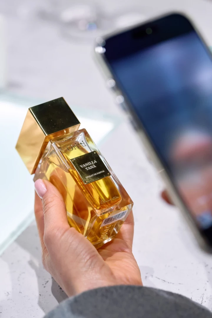 Нові парфуми з ванільним ароматом, що підкорюють з першого нюху7