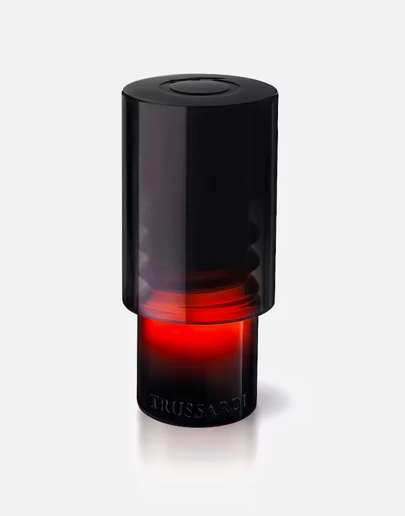 10 провідних ароматів для чоловіків, які приваблюють жінок