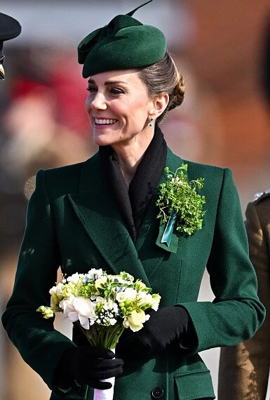 Підтяжка обличчя без уколів: елегантний лайфхак від Кейт Мідлтон