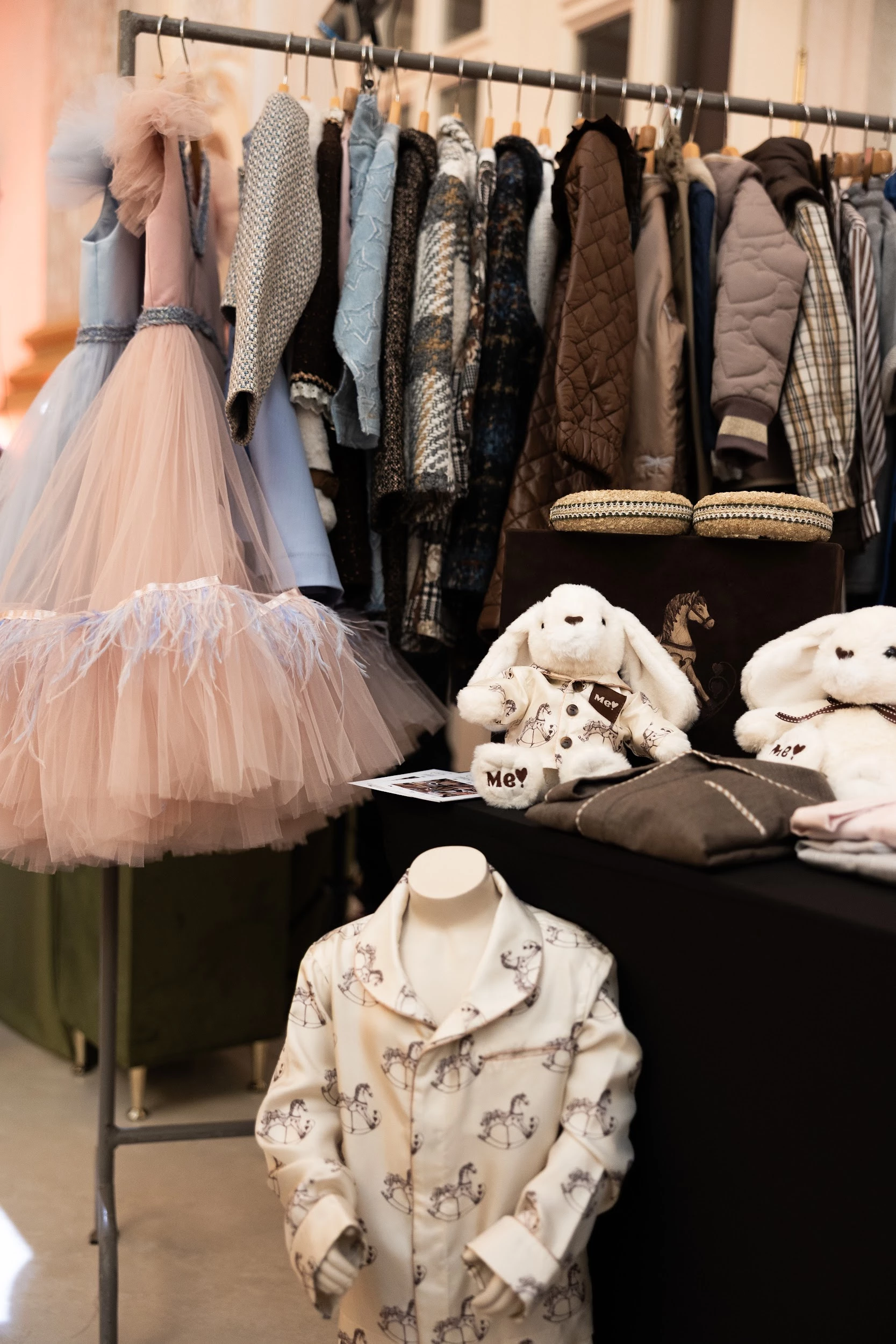 Як пройшов благодійний ярмарок від українських брендів Fairmont8