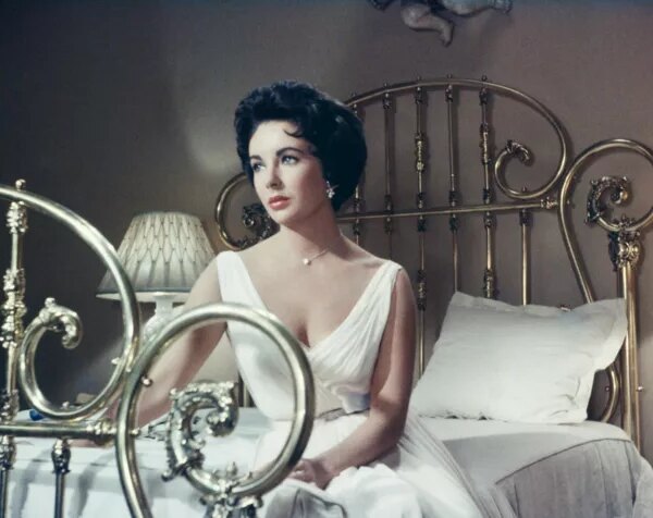 Елізабет Тейлор і її дорогоцінні камені у фільмах