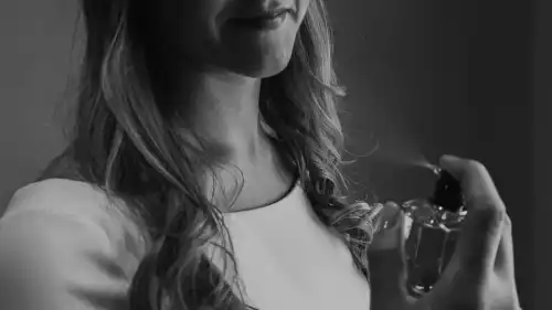 Не просто шлейф, а справжній шлейфище: 5 незвичних, але вражаючих парфумів