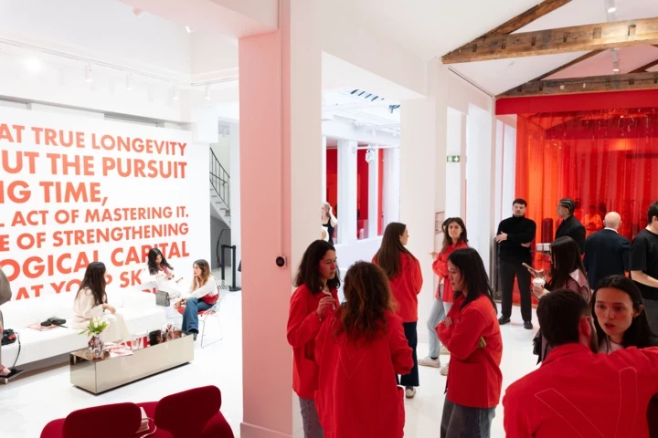 Чому світ одержимий довголіттям: репортаж з паризької клініки Vichy Longevity14