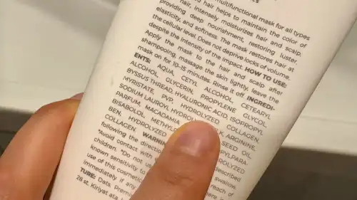 Як відновити пошкоджене освітлене волосся: довідник дієвих компонентів