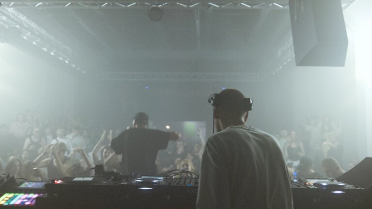 Харків в умовах війни: молоді творці музики, що працюють за 20 км від лінії фронту 17