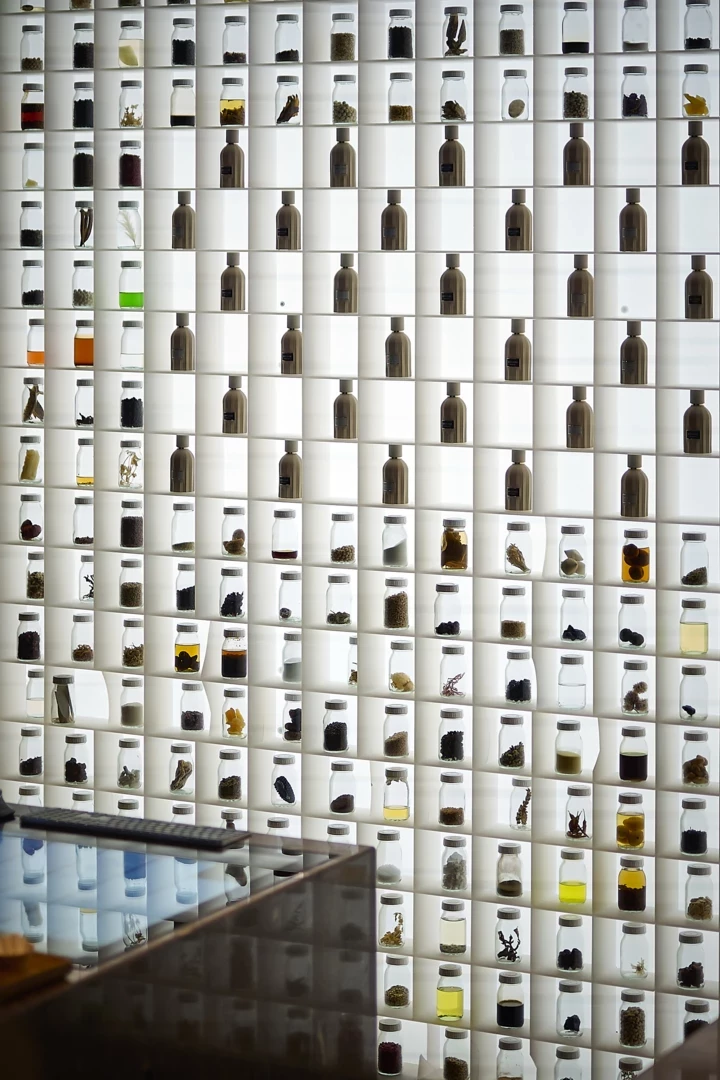 Що спіткало Amouage: оксамитова трансформація в усталеному домі1