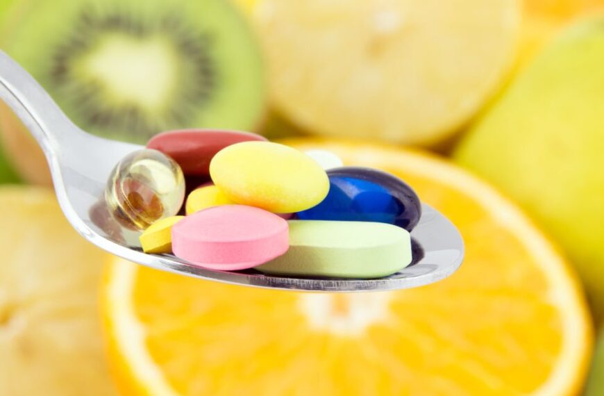 Що ефективніше для зрілої шкіри: вітамін C чи вітамін E