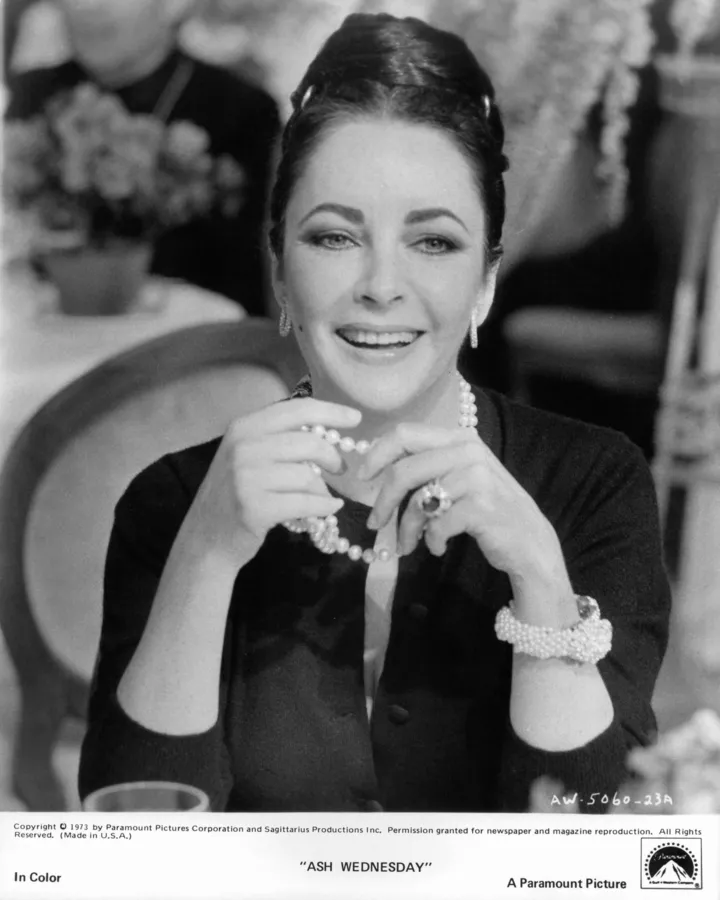 Елізабет Тейлор і її дорогоцінні камені у фільмах7