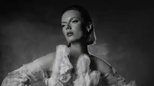 Чому б зараз не одягнути свій найкращий одяг