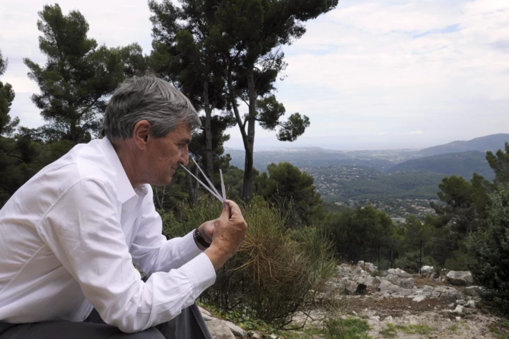 Парфумерний художник: Жан-Клод Еллена відзначає 79-й день народження7