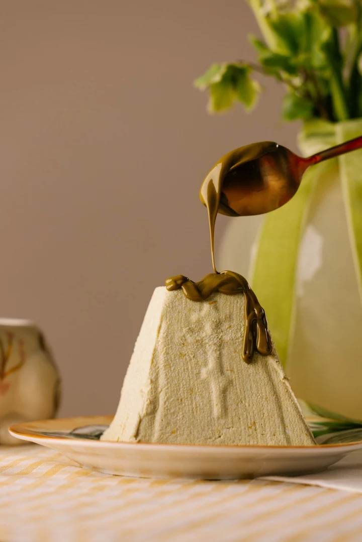 Сирна паска без випікання: великодній рецепт із вражаючим ефектом17