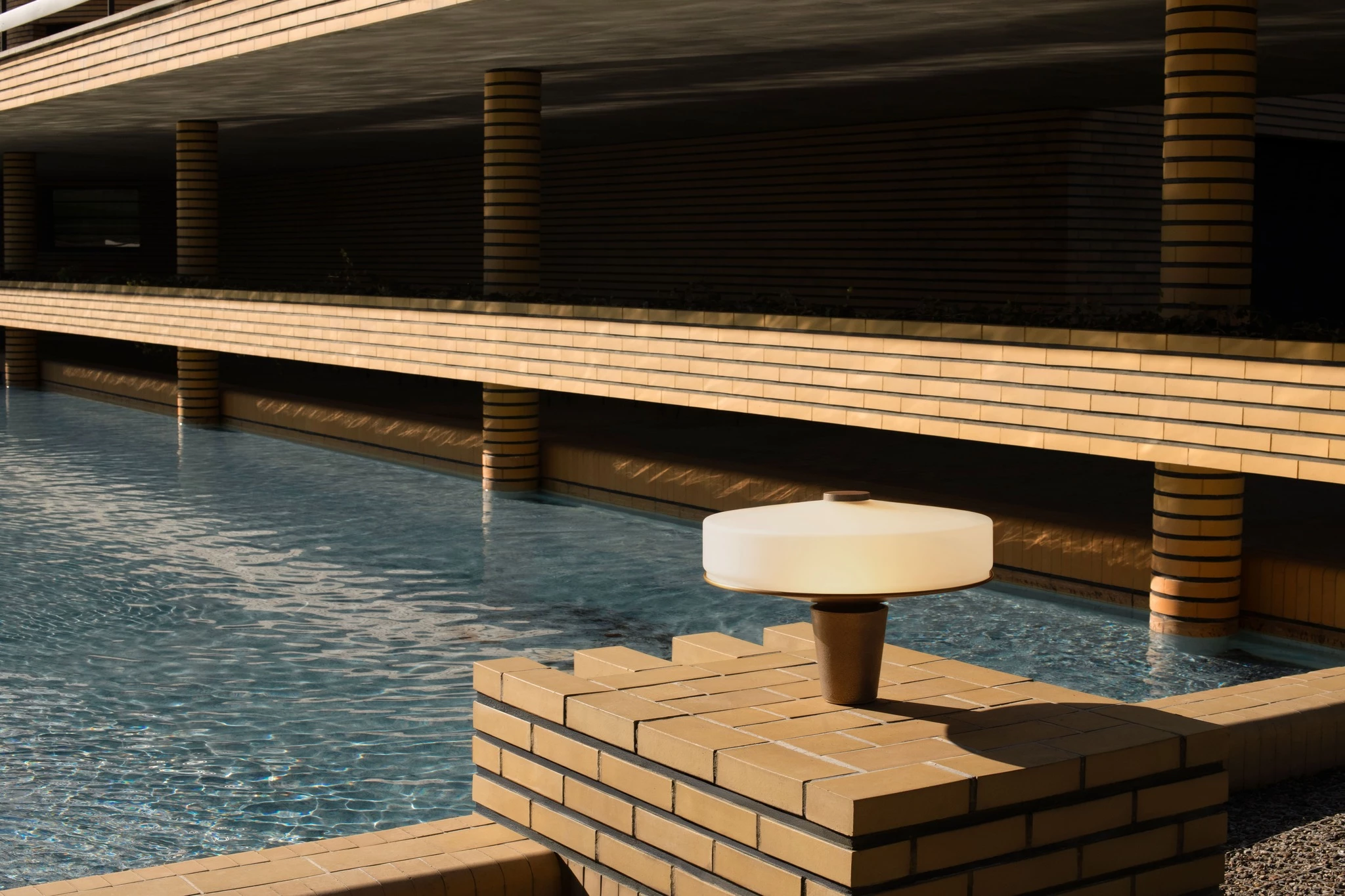 Демі Мур – обличчя Lancôme та 5 топ-новин краси за квітень6