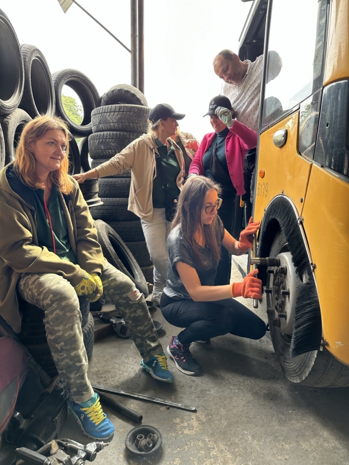 Жінки в транспорті України: як нова асоціація змінює галузь