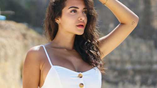 Ілюзія свободи: Чому жінки масово зменшують груди та&hellip;