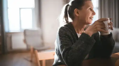 Право на розтягнутий светр: що справді видає вік жінки і…