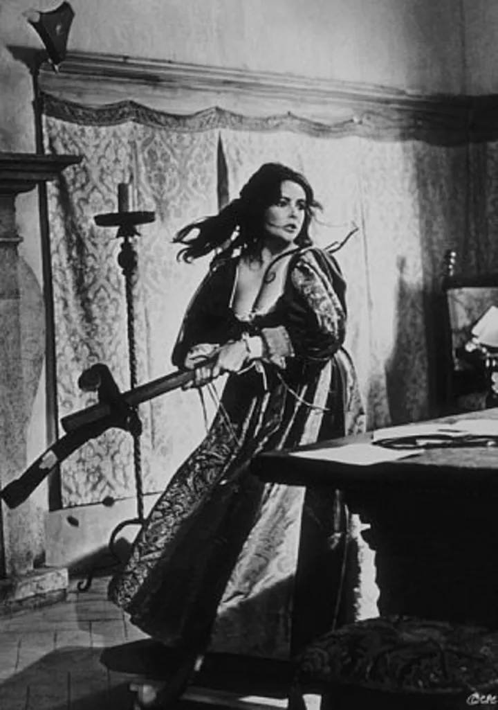 Нажмите и перетащите2