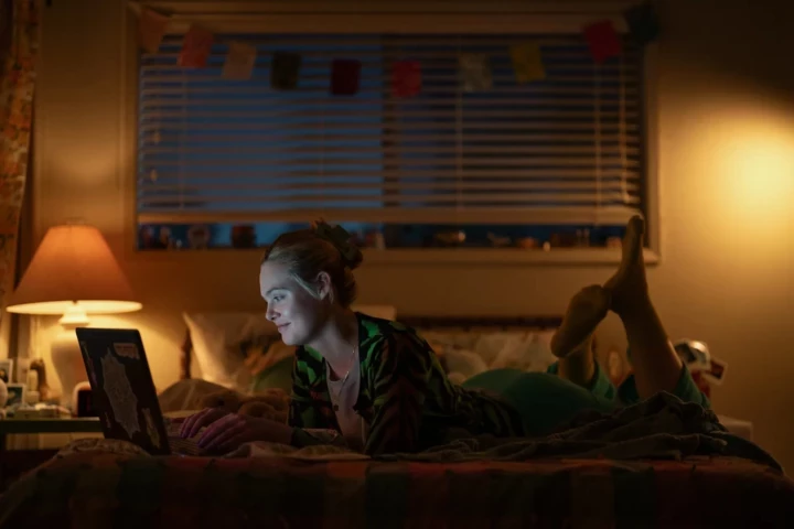 Чому "У Марґо проблеми з грошима" — одна з найкращих ролей Ель Феннінг1