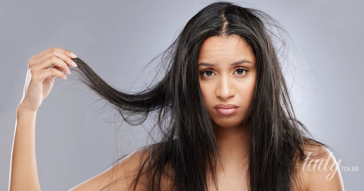 Чому з віком волосся стає менш густим і рідким, і чи існують способи це виправити