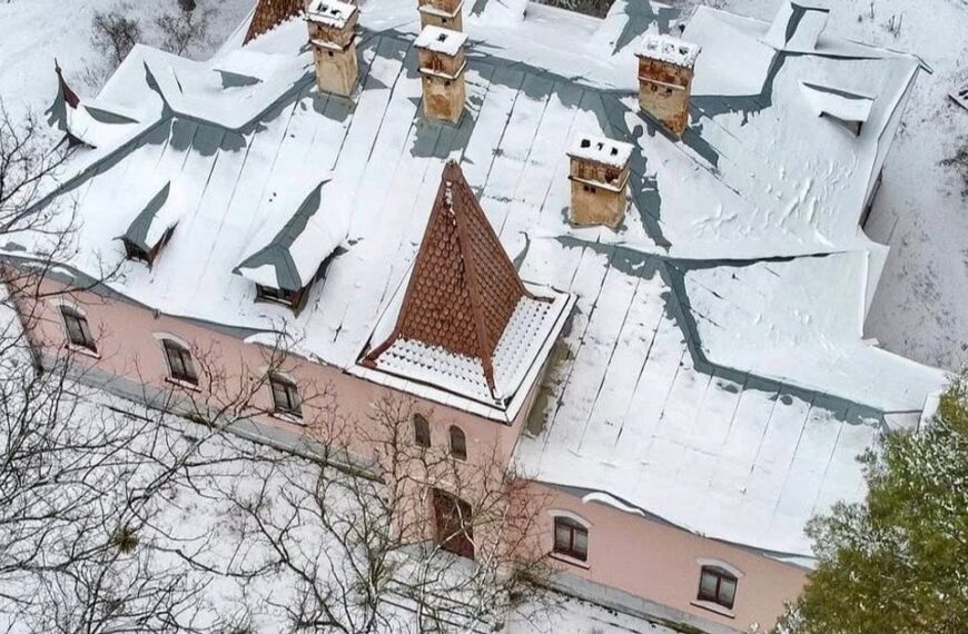 Наталіївка — українська садиба, що ламає уявлення про “провінційну” культуру України