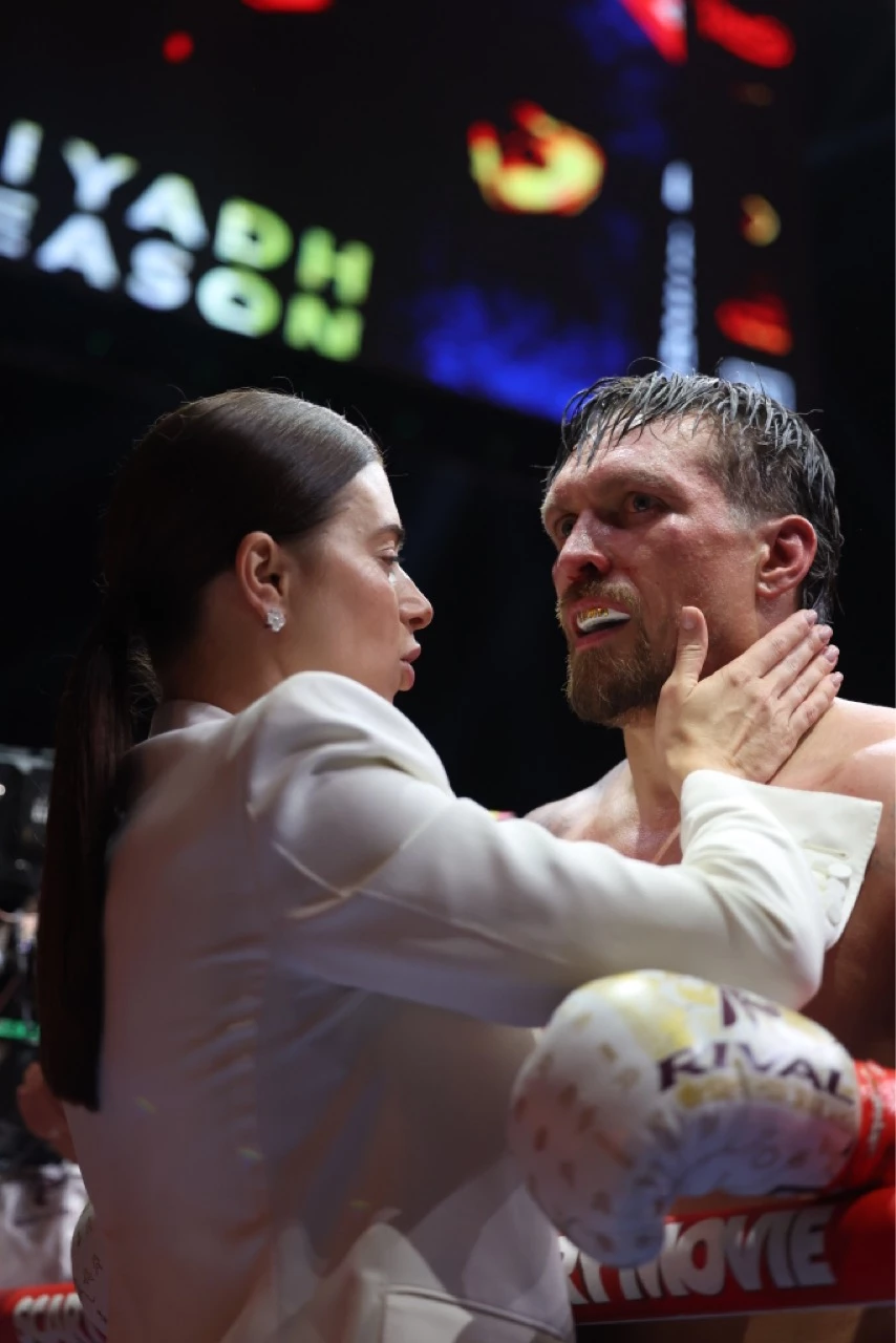 Історичний тріумф Олександра Усика: спеціальний репортаж з Гізи7