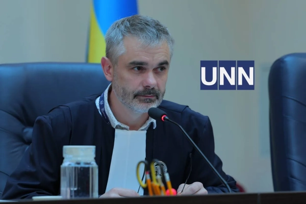 Єрмак розкрив деталі своєї справи: про консультації астрологів та таємничого поручителя 21