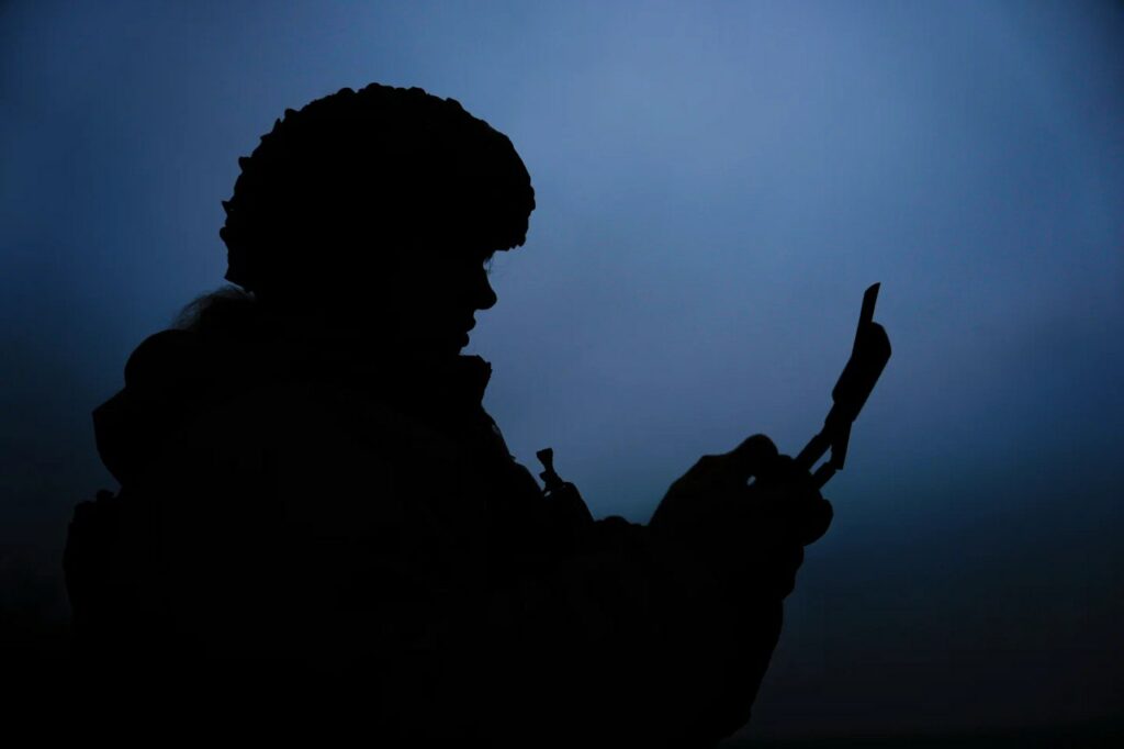 "Хартія": Жінки обирають бойові посади: українські реалії 5