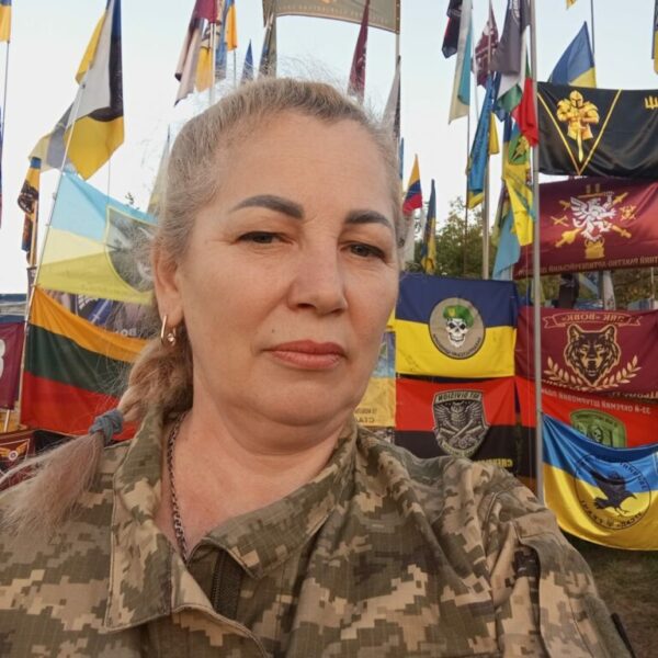 Майфарка розкриває правду про контрактну службу: особистий погляд